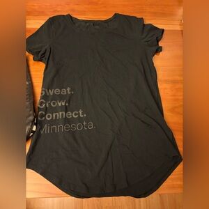 Lululemon Sweat. Grow. Connect. Minnesota Small Athletic Top